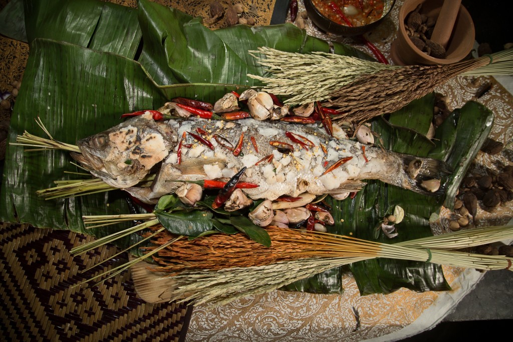 2016_Yamm_Discover Thai Taste Buffet_Baked Whole Fish with Thai Spicy Sauce