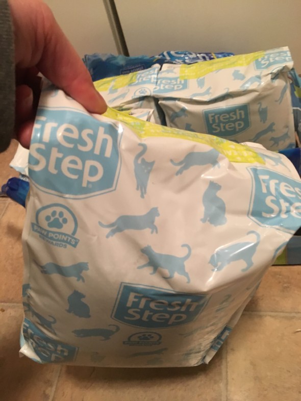 Fresh Step Compact Packs resealable