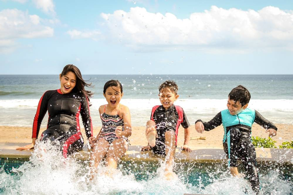 kids at beach