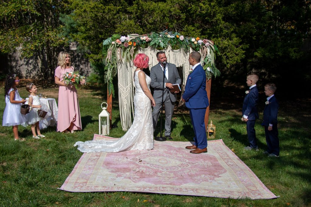 "wedding ceremony"
